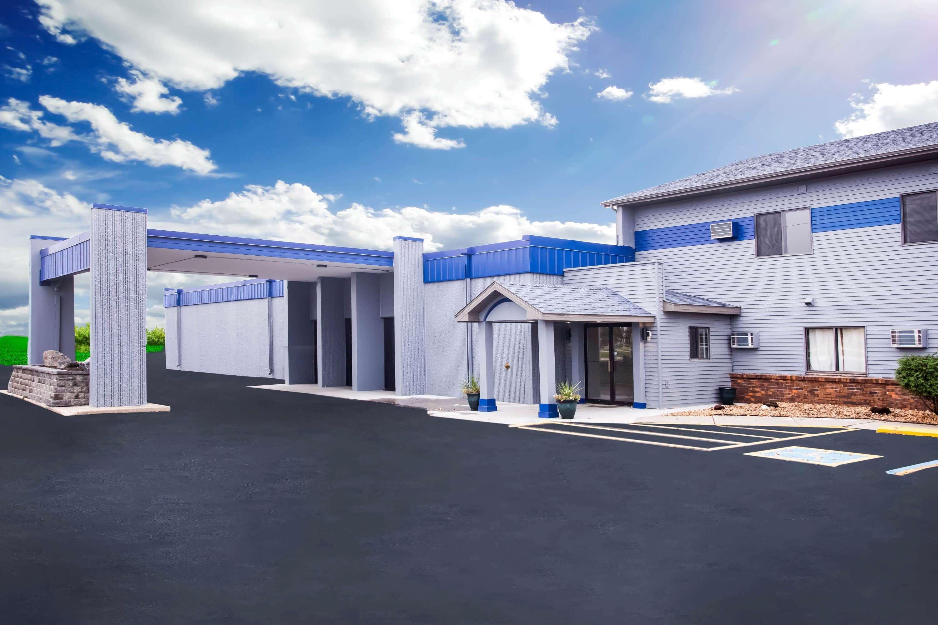 Travelodge By Wyndham Wahpeton Exterior foto